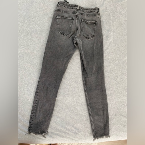 Zara stretchy jeans - Picture 2 of 3